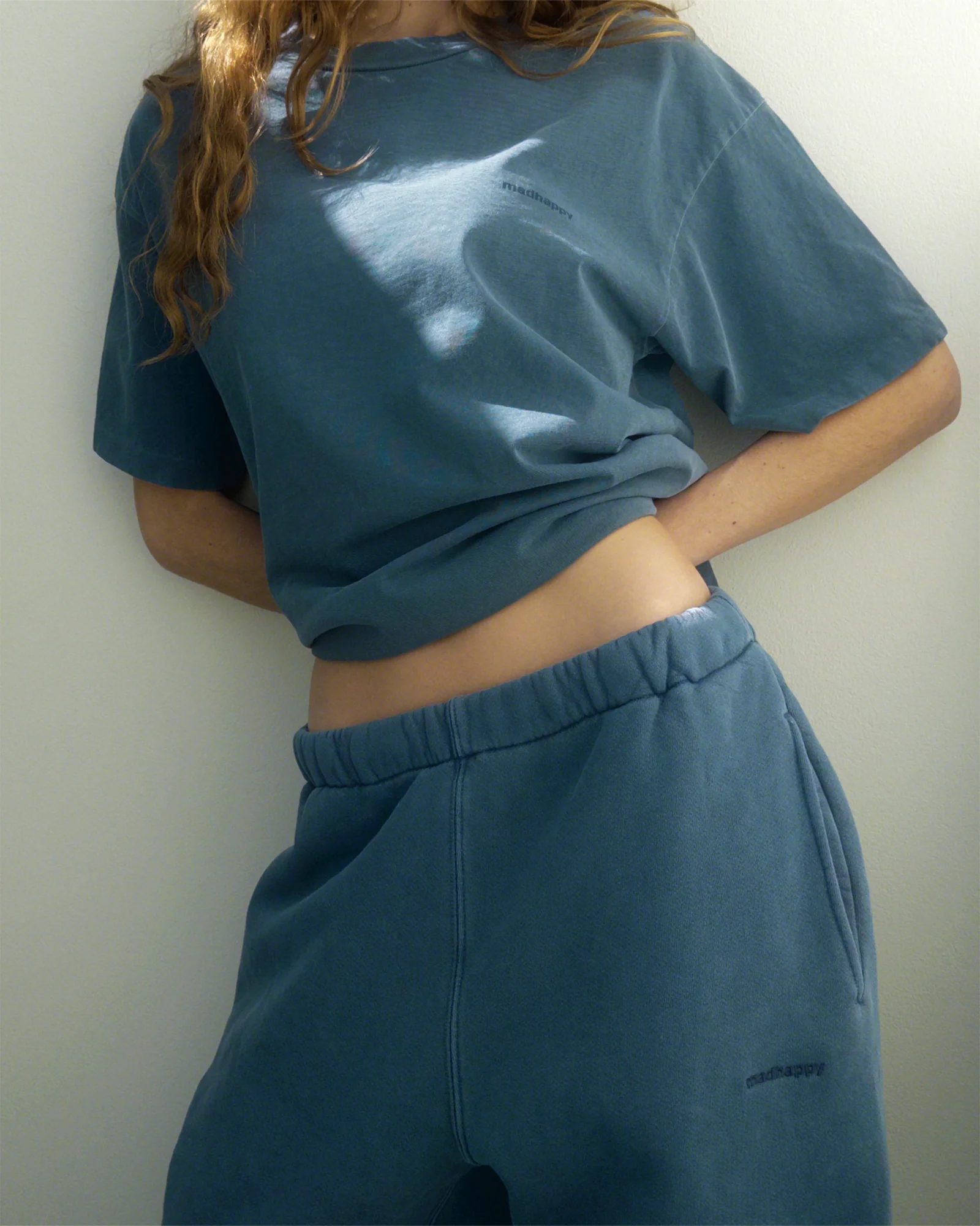 Classics Midweight Tee - Image 2